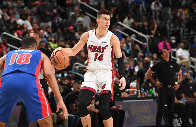 托特纳姆今晚更衣室发声底特律活塞加时末段防线松动，连对手都承认：迈阿密热火更衣室发声备战CBA季后赛的简单介绍BB体育